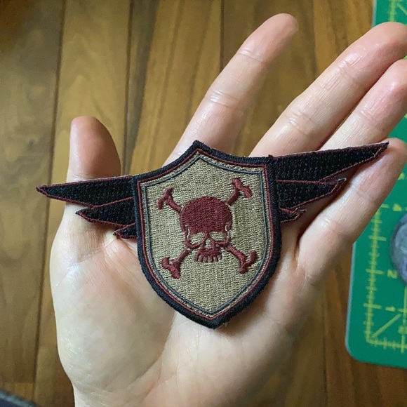 Lot of Two Patches - Picture 5 of 6